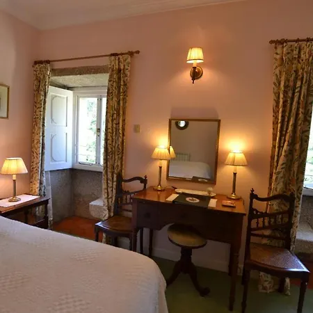 Bed & Breakfast Quinta Do Convento Da Franqueira 3*